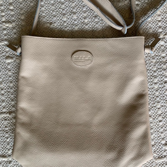 M.I.L.A “Jackie” crossbody leather handbag - color Nude - like new condition - Picture 4 of 16